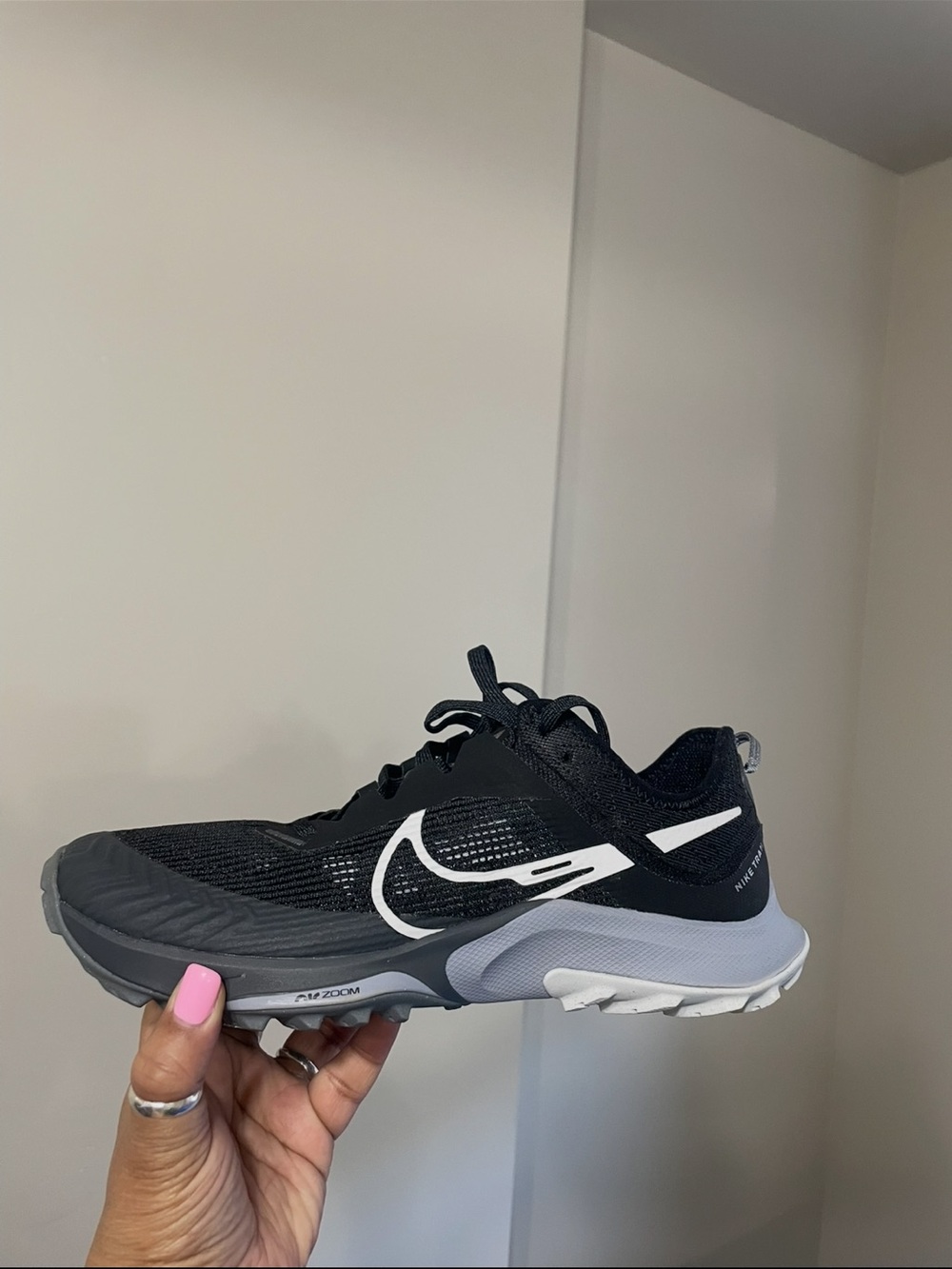 Nike Women’s Black, White & Gray Training Shoe
